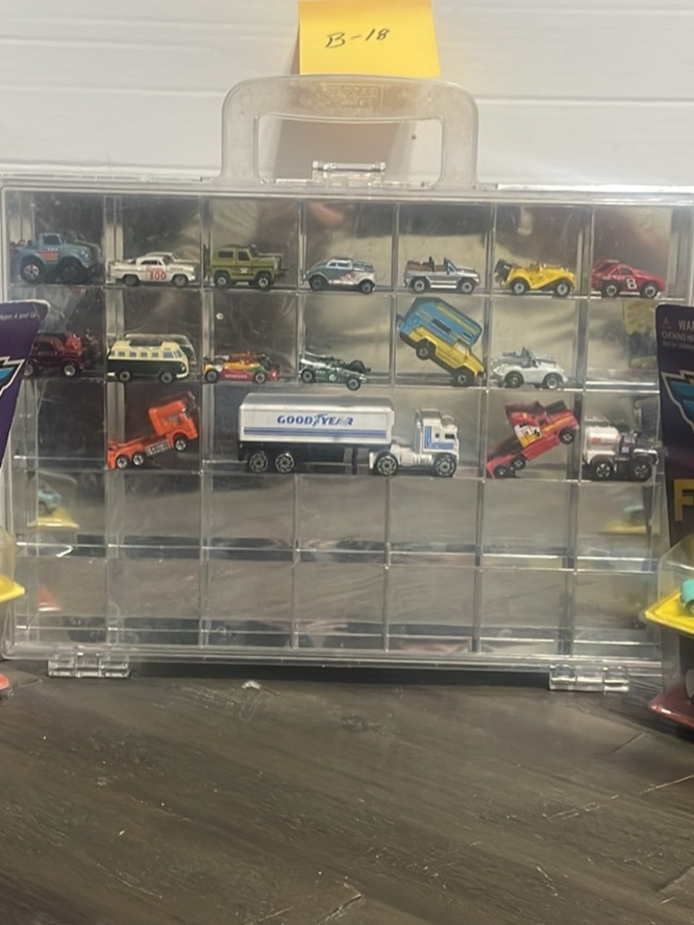 Micro Machines - Picture 1 of 10